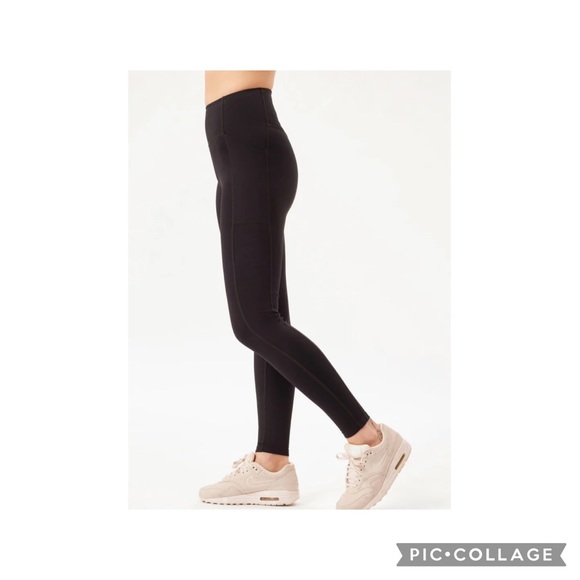 Girlfriend Collective Black Compressive Pocket Leggings In Black: S - Oprah Fav - Picture 5 of 7